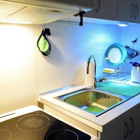 Cheap And Nice, In Center Apartment *